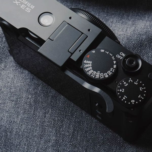 Thumb Rest Fuji XE5 สีดำ ที่พักนิ้ว จาก King