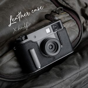 Case Fuji X Half สีดำ จาก Mr.Stone