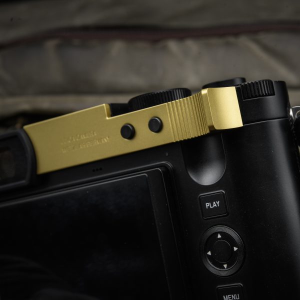 Thumb Rest Leica Q3 / Q3 43 Brass ที่พักนิ้วทองเหลือง จาก Super Star