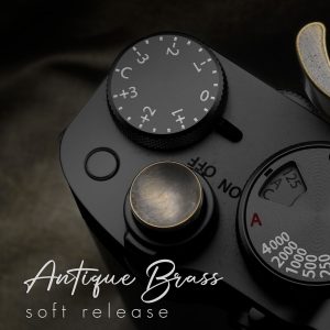 ปุ่มชัตเตอร์ทองเหลืองรมดำ Antique Brass Soft Release Button