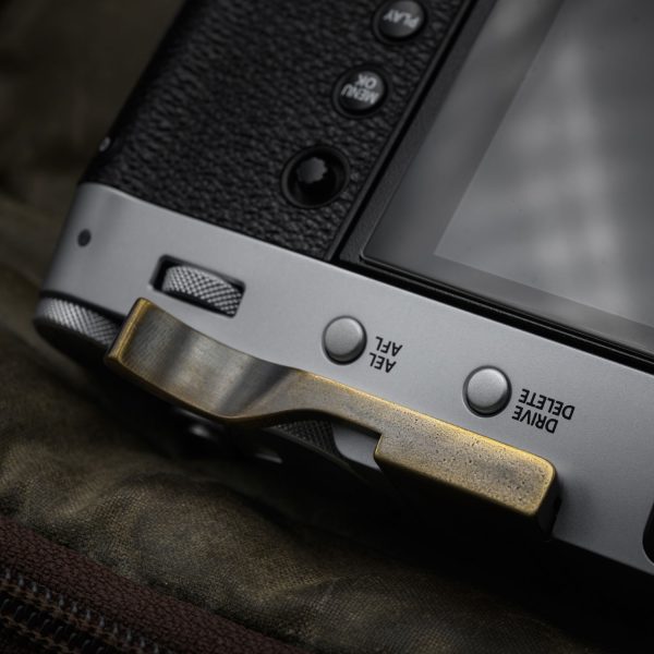 Thumb Rest Fuji X100VI Vintage Brass ทองเหลืองรมดำ จาก MostTap