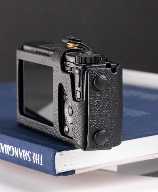 เคสหนัง Ricoh GRIV GR4 สีดำ จาก Cam-in