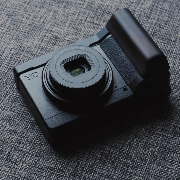 กริป Ricoh GRIV GR4 สีน้ำตาลเข้ม Ebony Hand Grip จาก King