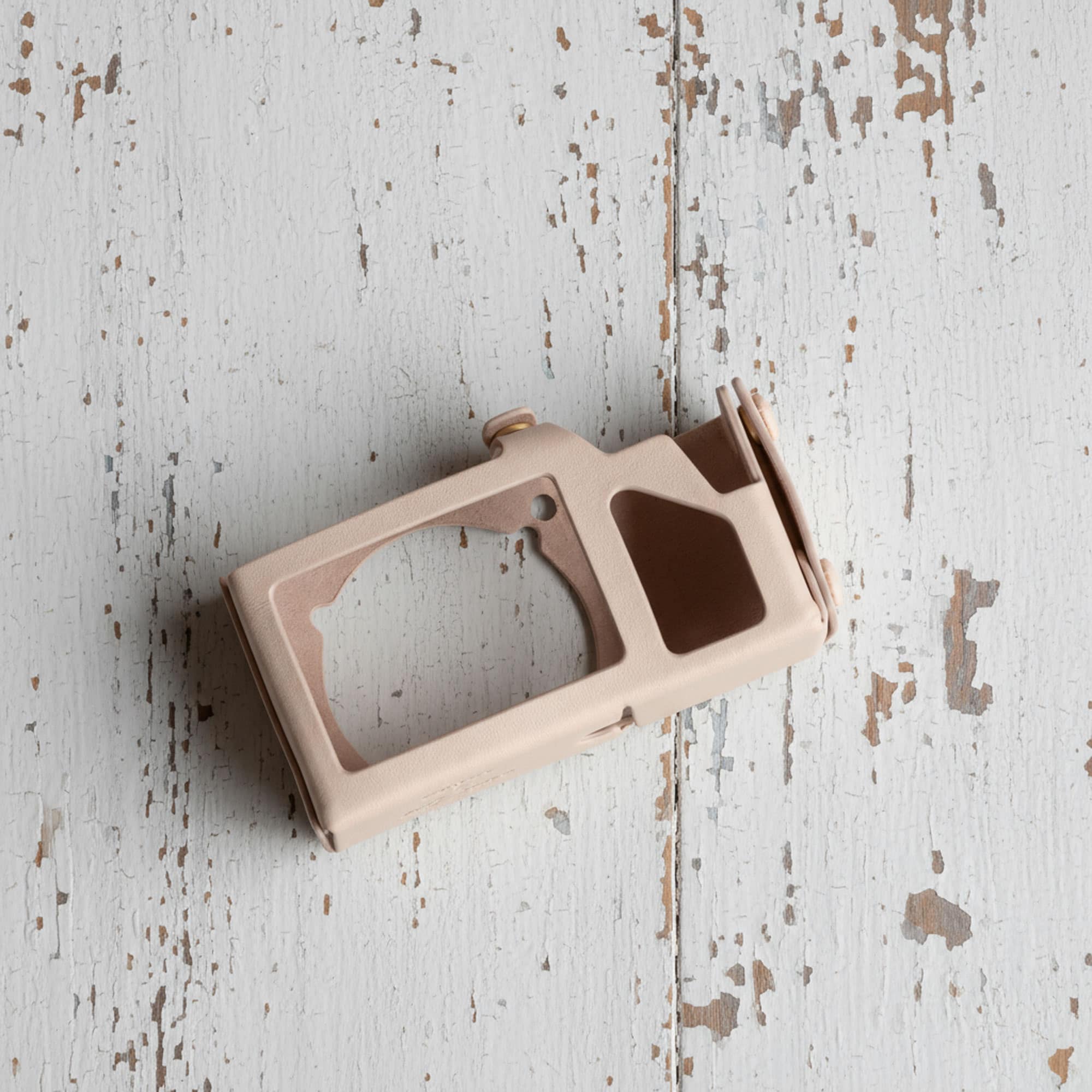 เคสหนัง Ricoh GRIV GR4 สีชมพู จาก Cam-in x Larry Gadget Leather Case