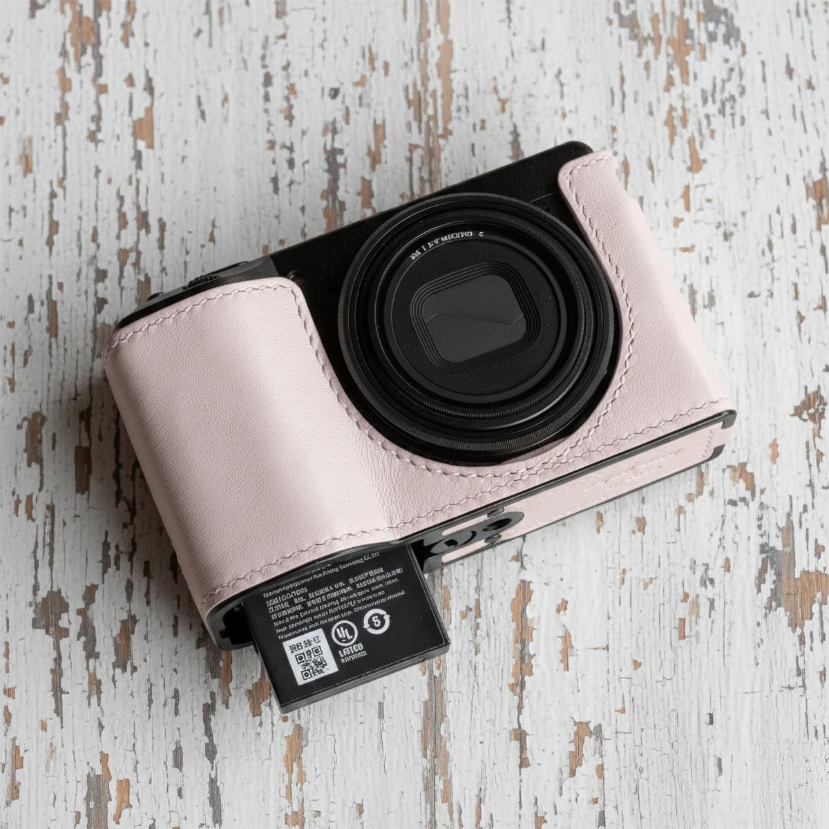 Half case Rich GRIV GR4 HDF สีชมพู เคสหนัง จาก Cam-in x Larry Gadget