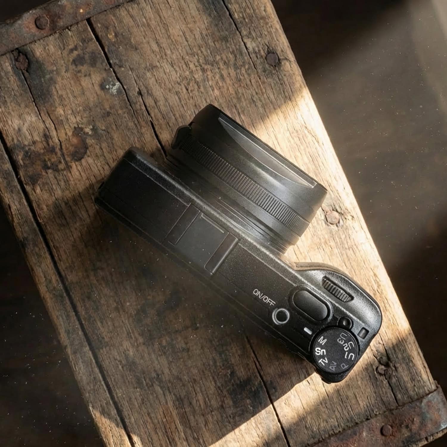 Lens hood Ricoh GR4 GRIV HDF ฮูดเลนส์พร้อมฟิลเตอร์ UV จาก Larry Gadget