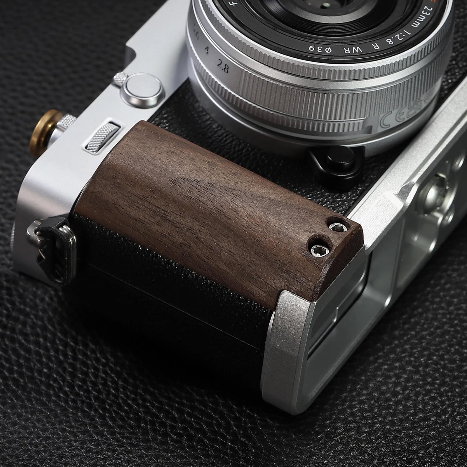 กริป Fuji XE5 สีเงิน Hand Grip จาก Haoge