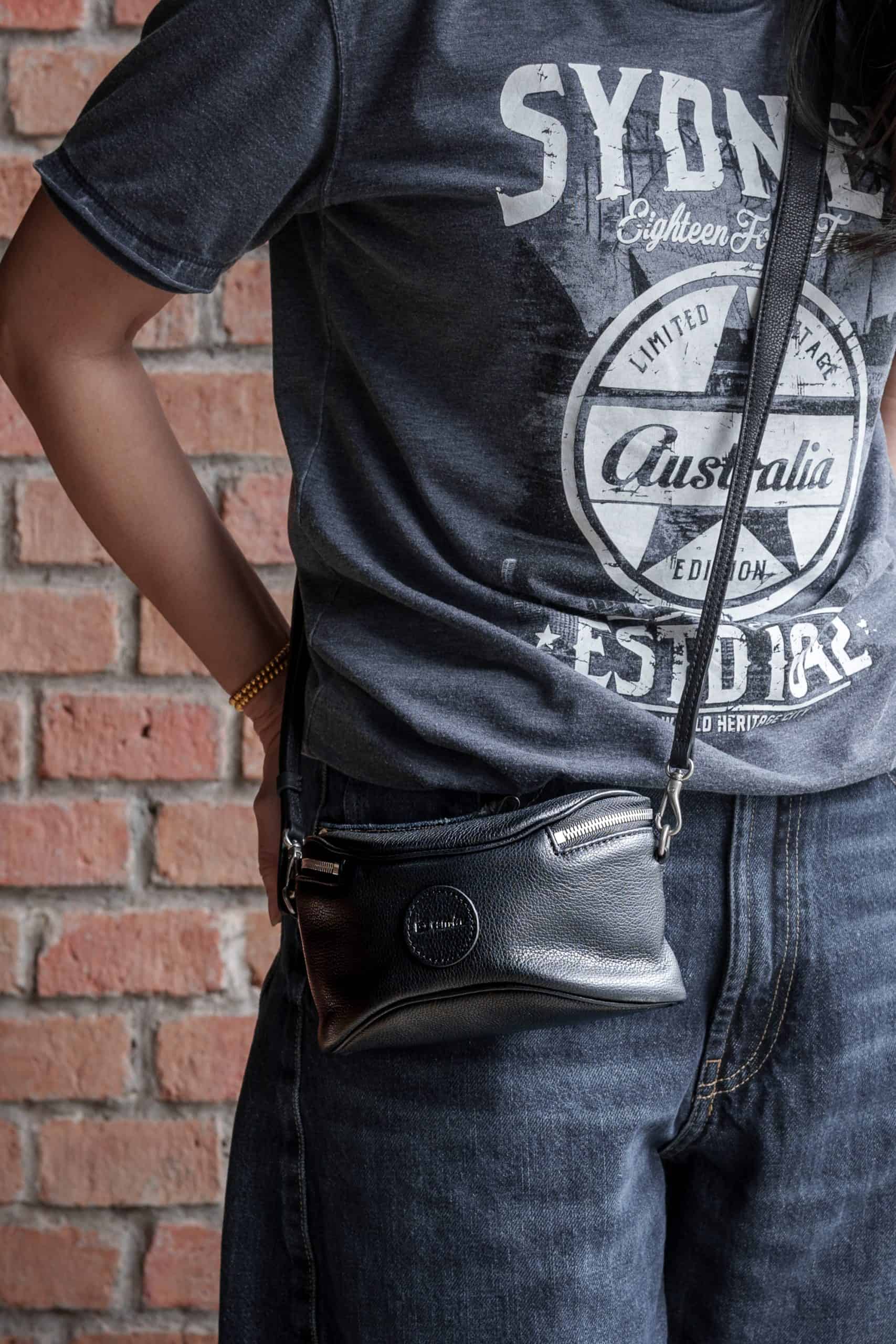 Pouch พร้อมสายสะพาย Fuji X100VI Leica D-LUX8 กระเป๋าหนังแท้ Cam-in Small
