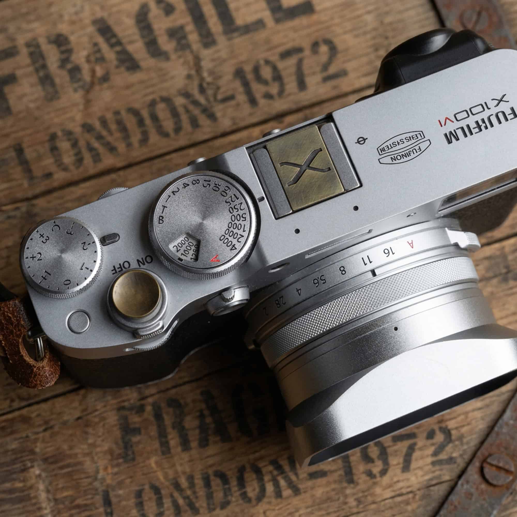 ชุดเซ็ท Hot Shoe Cover และ Soft Release Antique Brass Fuji X-Series ตัวปิดช่องแฟลชและปุ่มชัตเตอร์ ทองเหลืองรมดำ Engraving