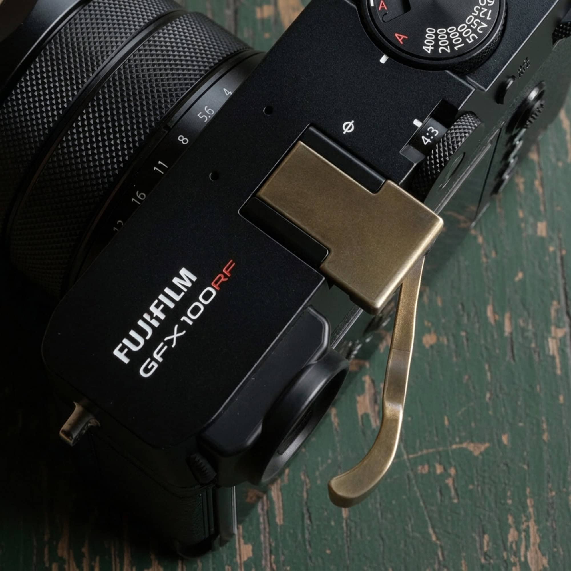 ที่พักนิ้ว Fuji GFX100RF Foldable Thumb Rest Vintage Brass ทองเหลืองรมดำ จาก MostTap
